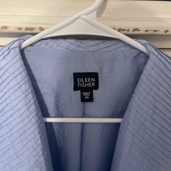 EILEEN Fisher 100% silk blazer - Picture 6 of 8